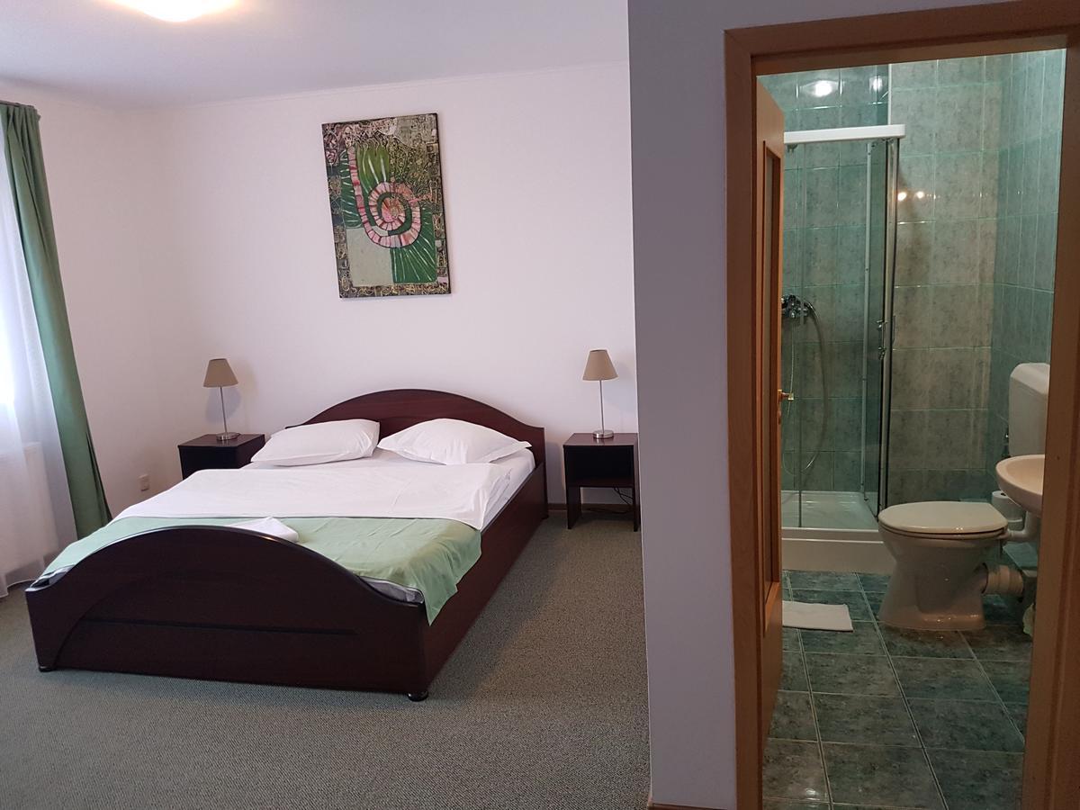 Hotel Yasmine 3*